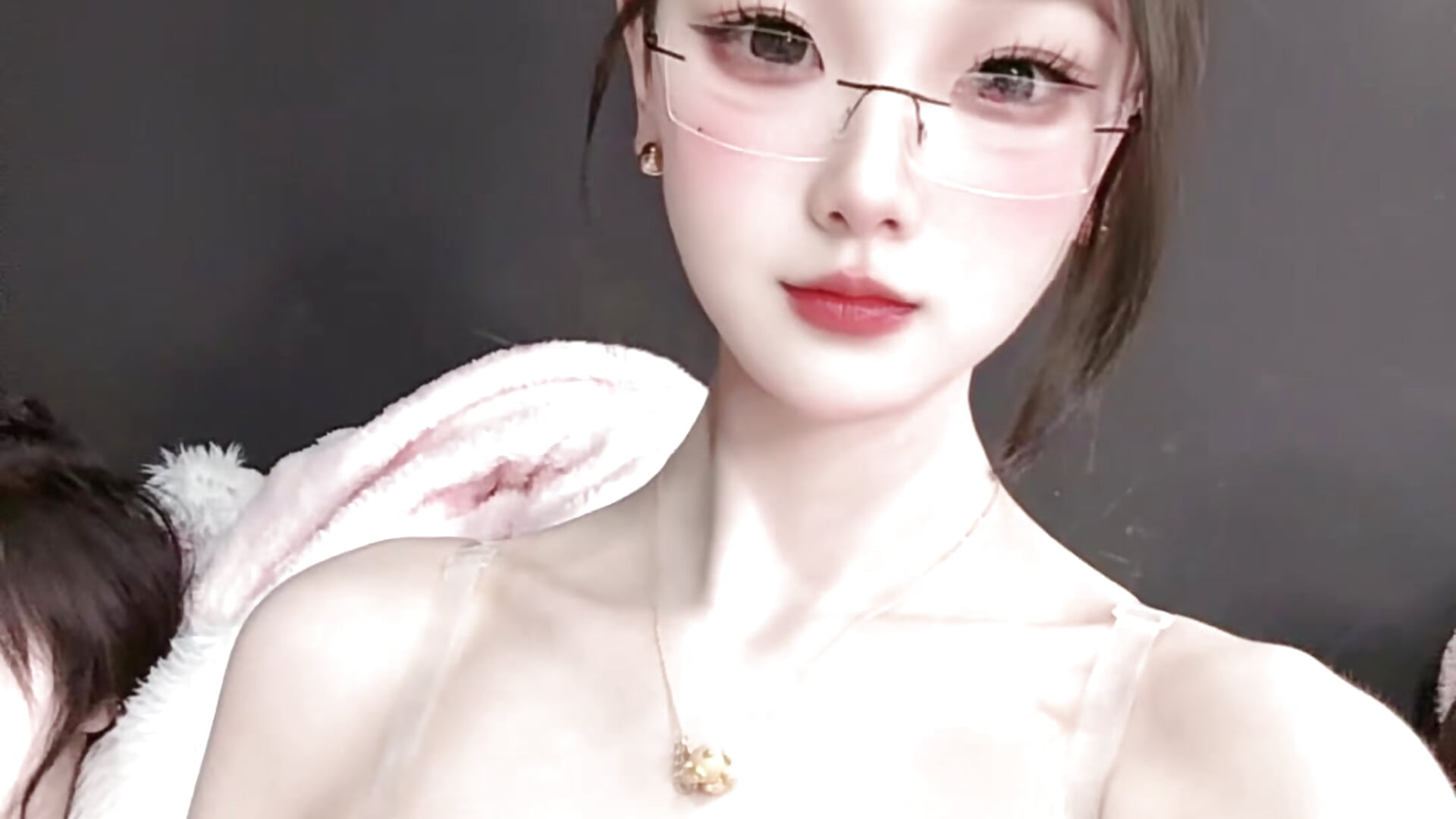 水水 - video by SK-001 cam model