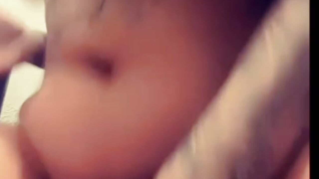 Chubby girl orgasm SQUIRT – видео вебкам-модели chicanachic13