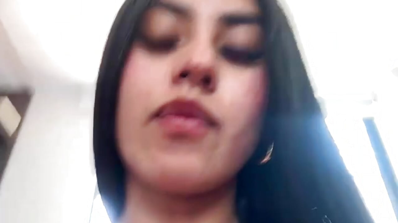 FINGERS IN MY PUSSY  🥵🔥
