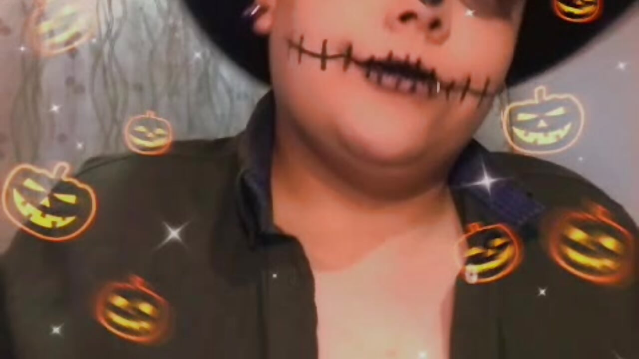 Halloween 🎃 - video by Hailey_Curvy cam model