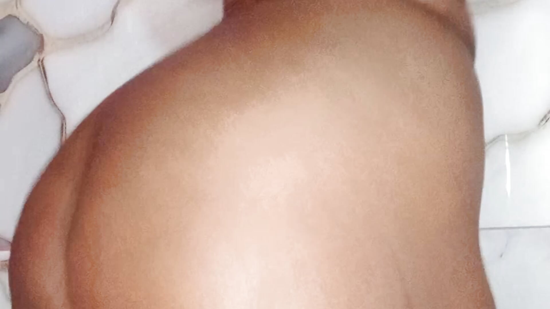 Ass tease - video by Miss-Alison cam model