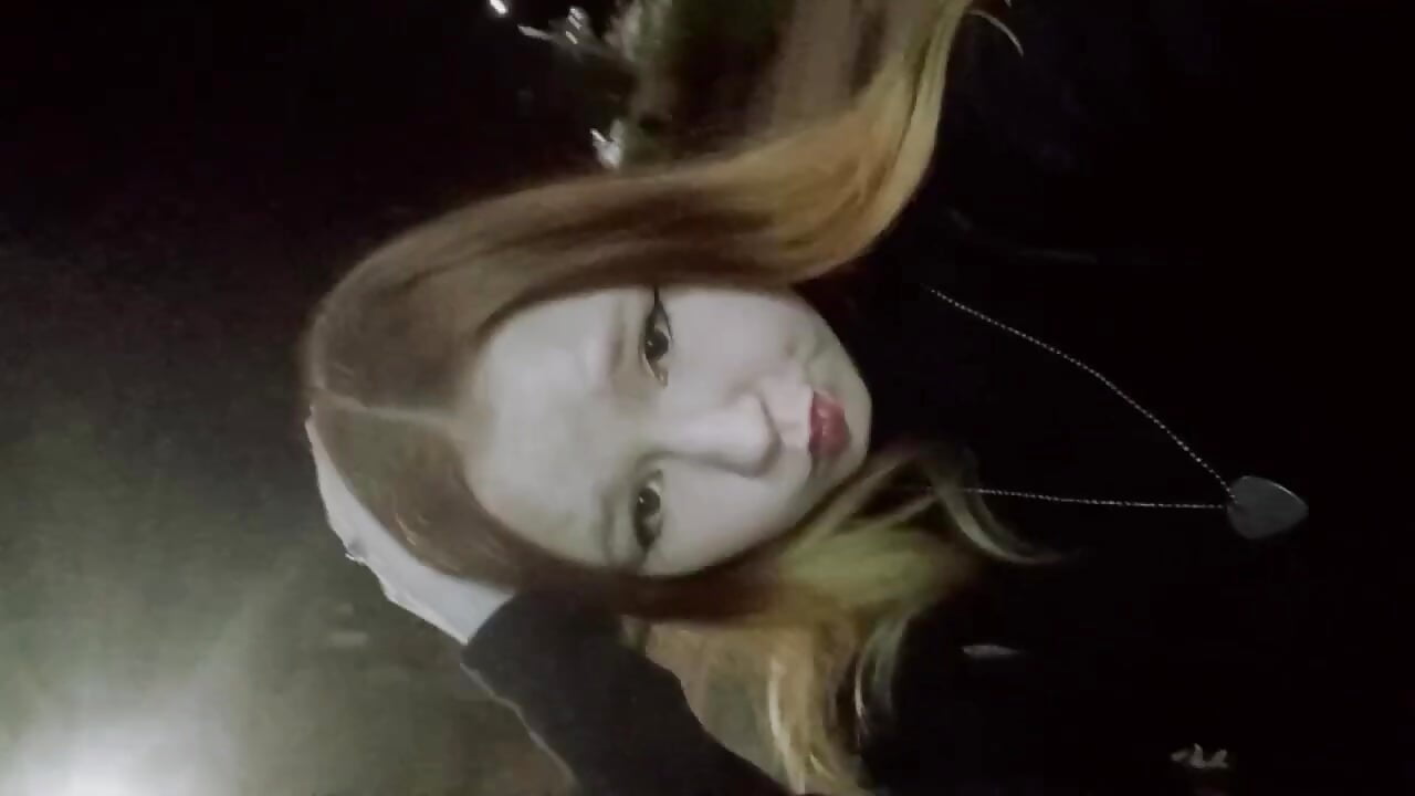 🚶🏻‍♀️‍➡️Walking🚶🏻‍♀️‍➡️ - video by PansyBorriello cam model