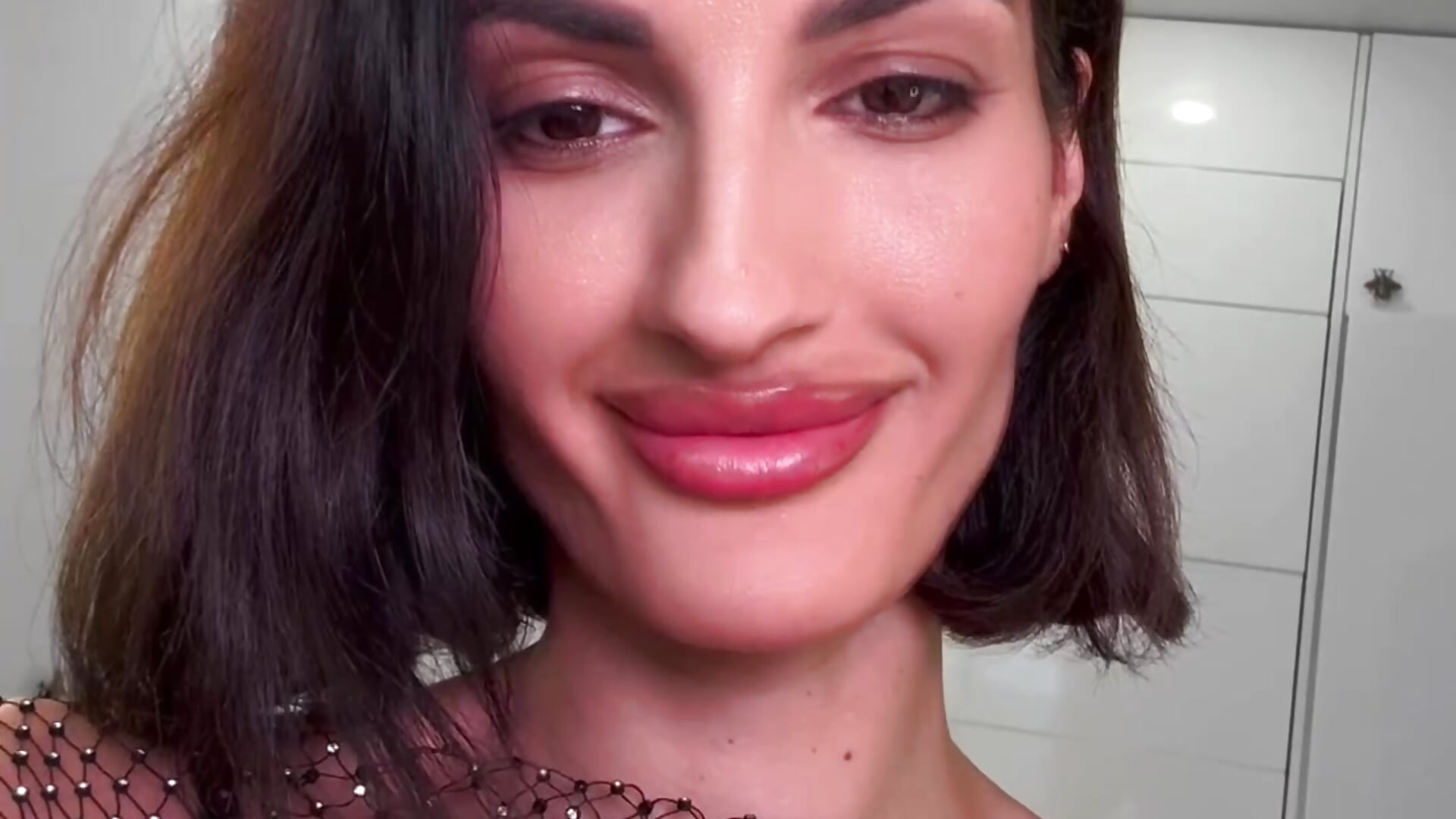 Your muse here ❣️ - video by SilkenMuse_ cam model