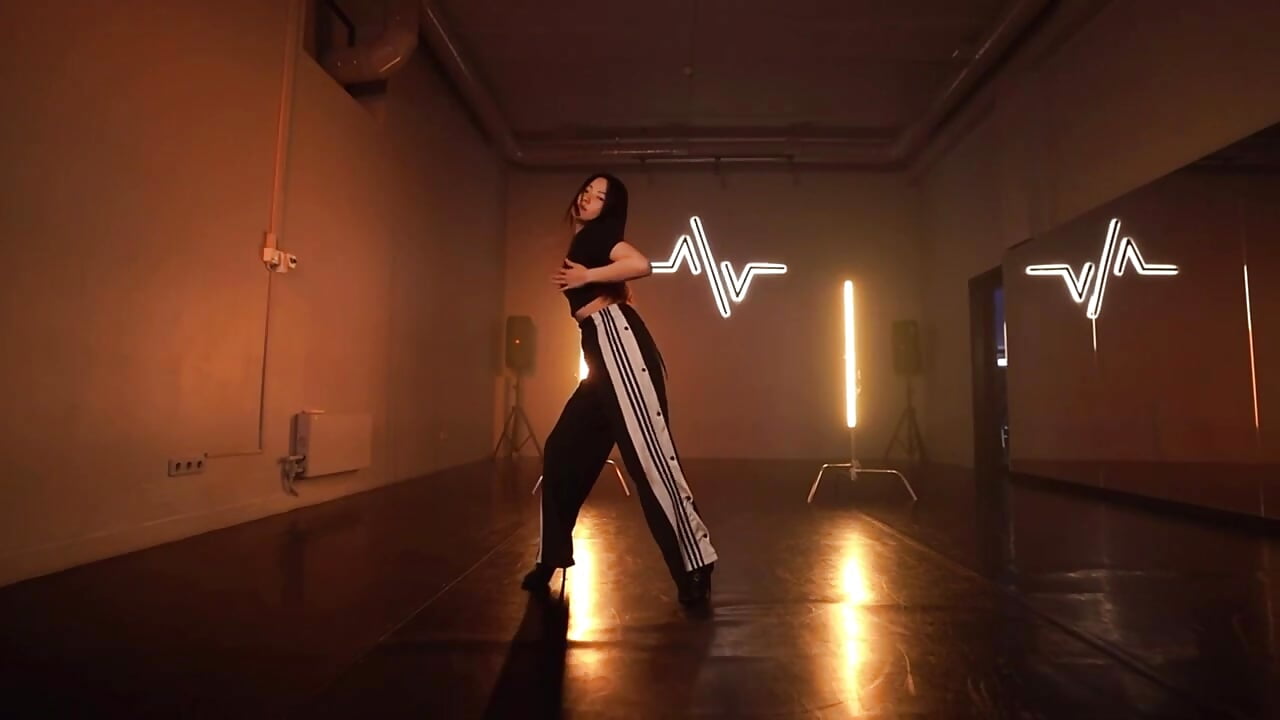 look at this, you will definitely like it - βίντεο μοντέλου Aisi_18