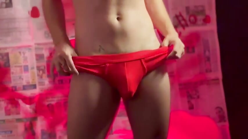 Will I be your perfect date on Valentine's Day? - LiamMuller adlı kamera modelinin videosu