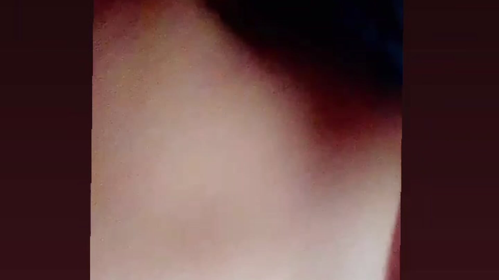 1000590180 – video modela na kameri chiquitaputa