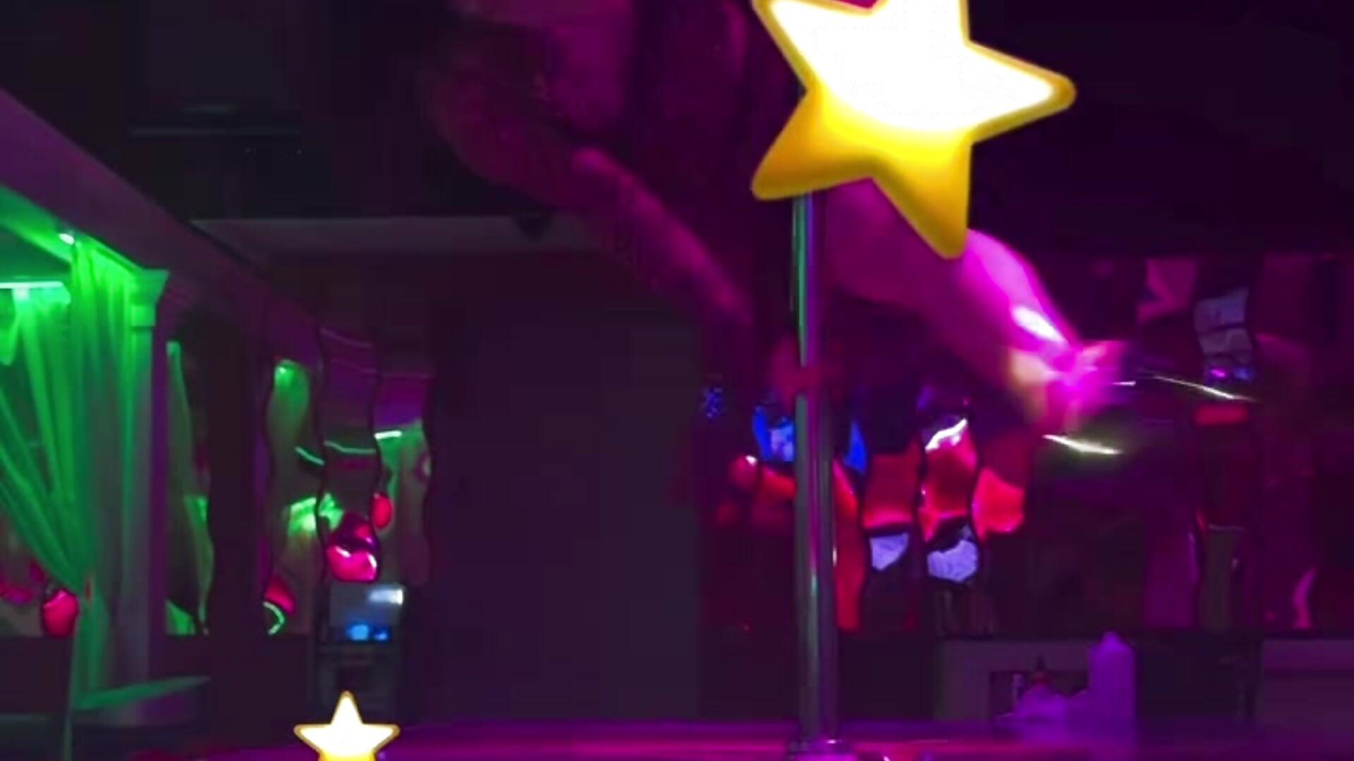 Treat for the dogs 💝 - video by GoddessJemma cam model