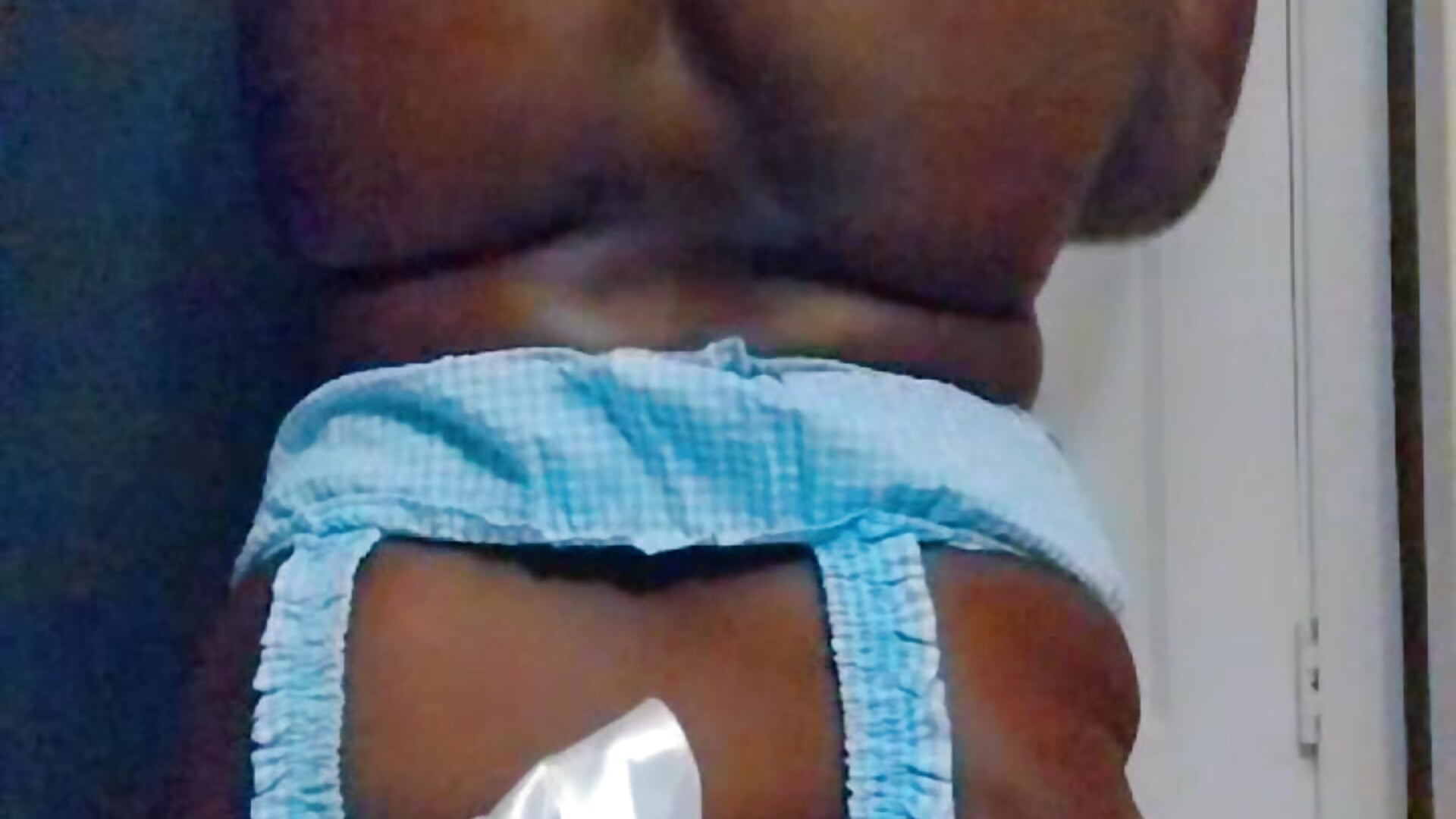 Twerking - video by lilmangococonut06 cam model