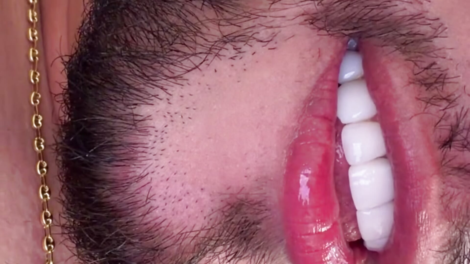 Smile 🤪🤭 - vídeo de Thiago_Hill modelo de câmara