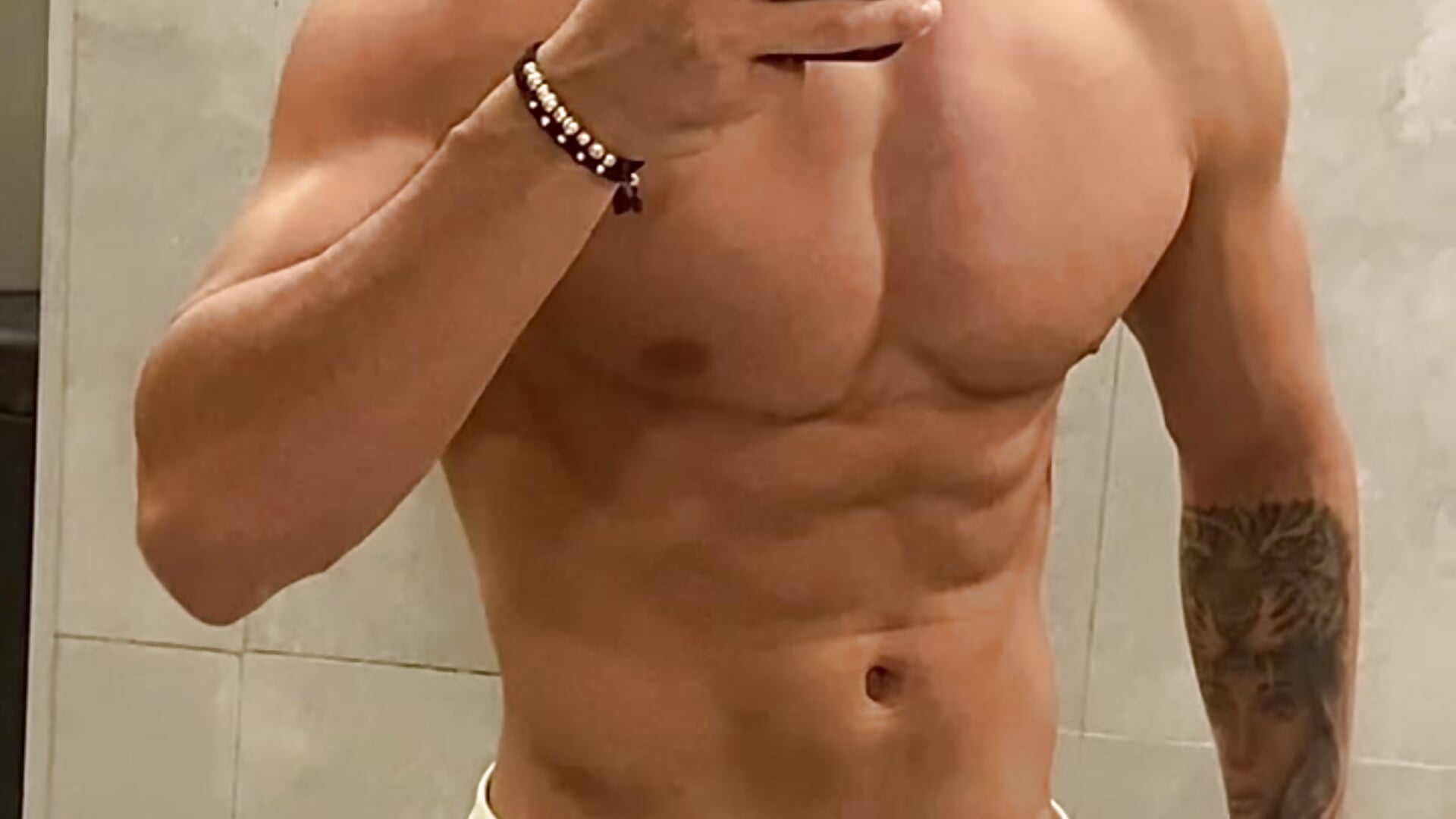 🔥💪🏻 - vídeo de Thiago_Hill modelo de câmara