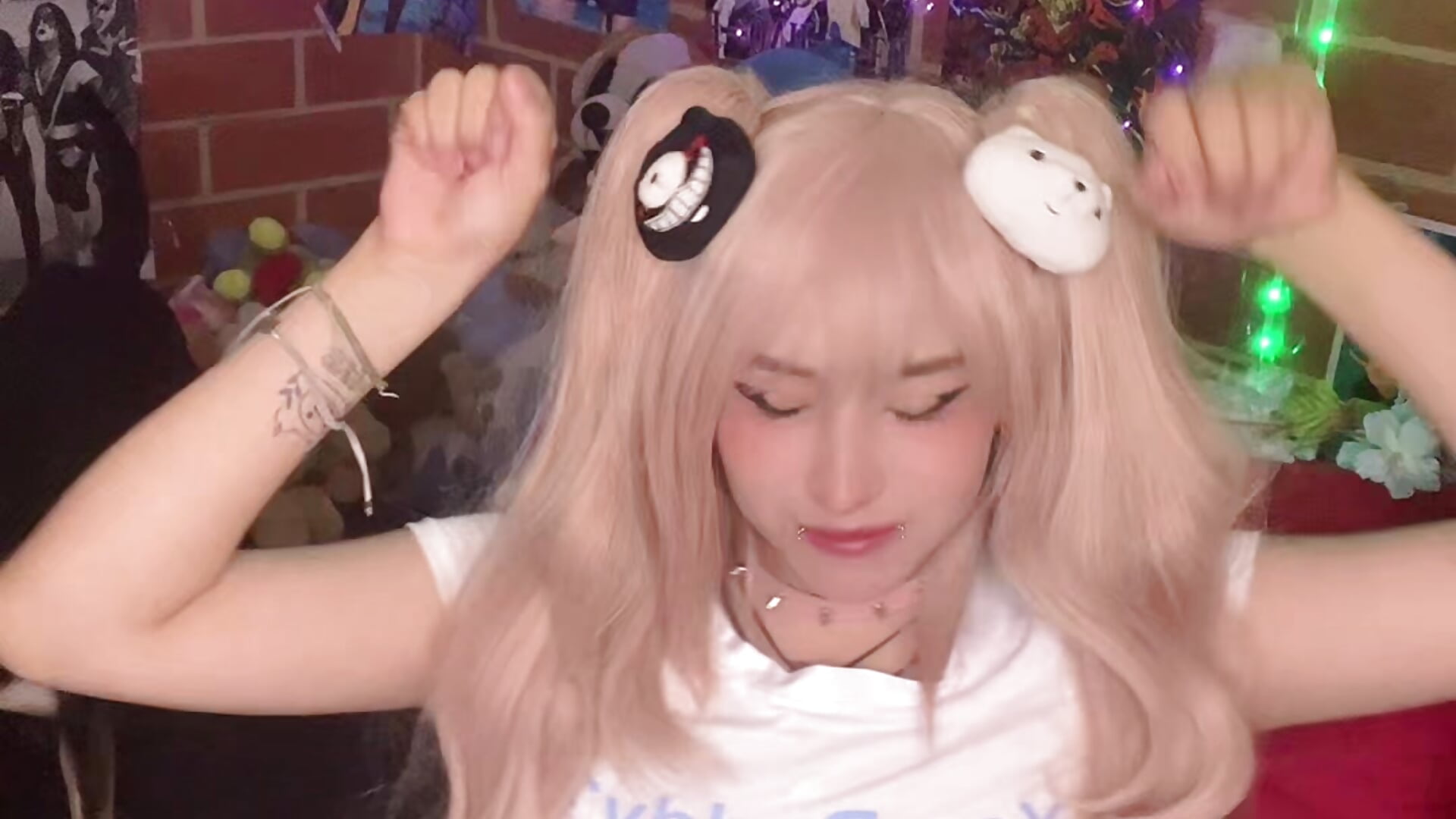 🙊😚🥰este me encanto 🙊😚🥰 - video by _alexa19pretty_ cam model