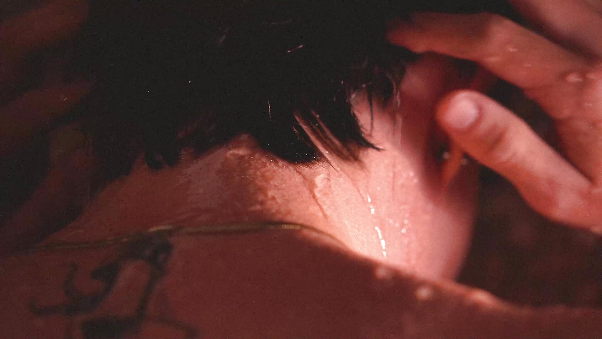 shower for you 🤤🧴 - Nascary_Fox主播的视频