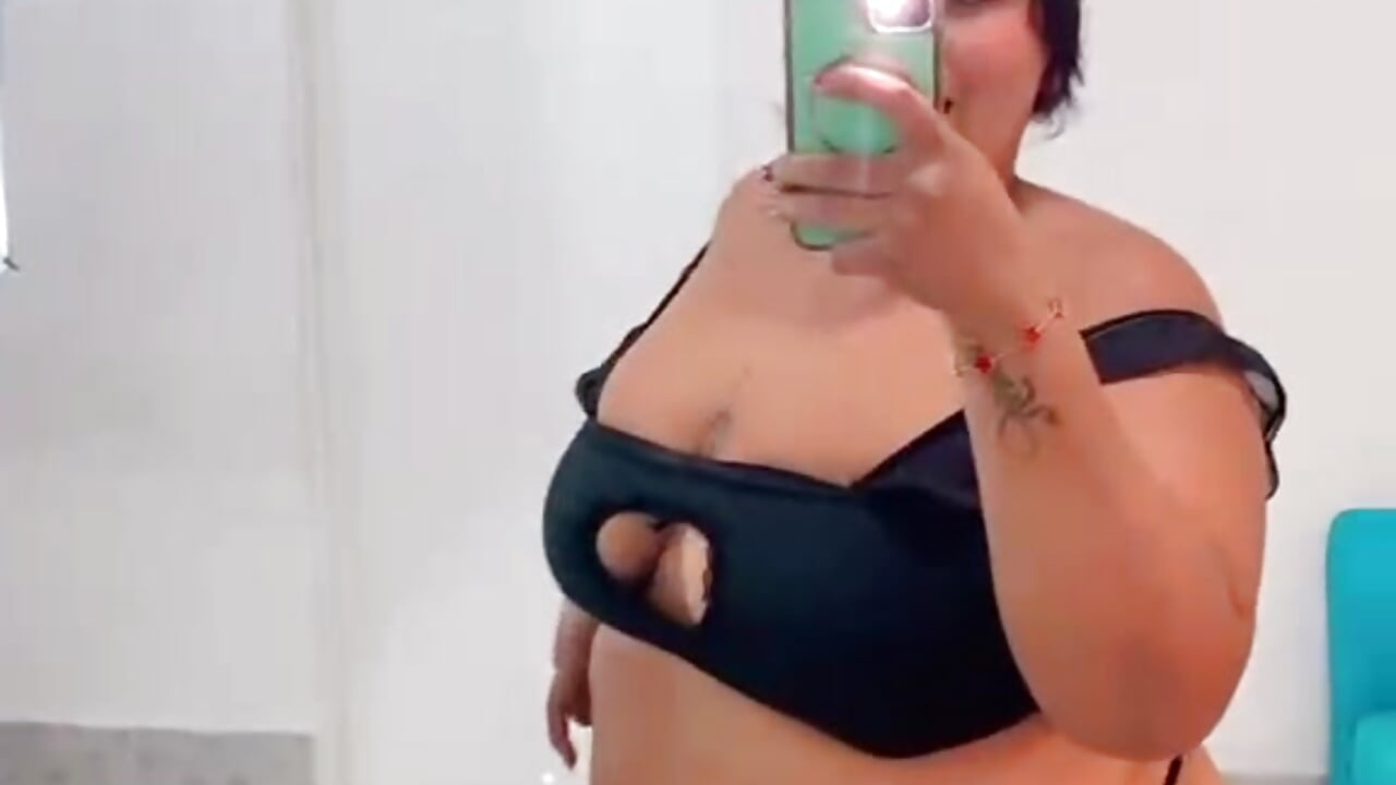 Who else misses seeing me here? - vidéo du modèle de showcams _alina_9