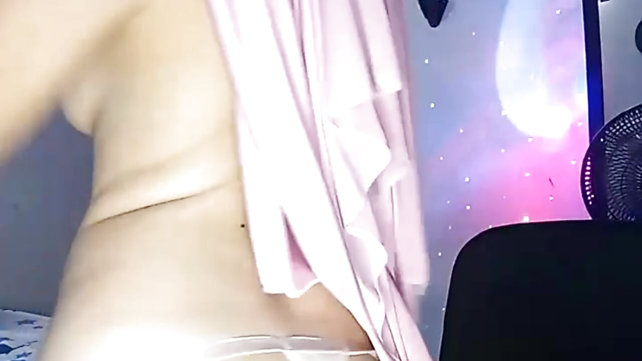 [4 Oct 13:15] Private Show - copy 18 Oct 21:10 - video by Eyad_H cam model