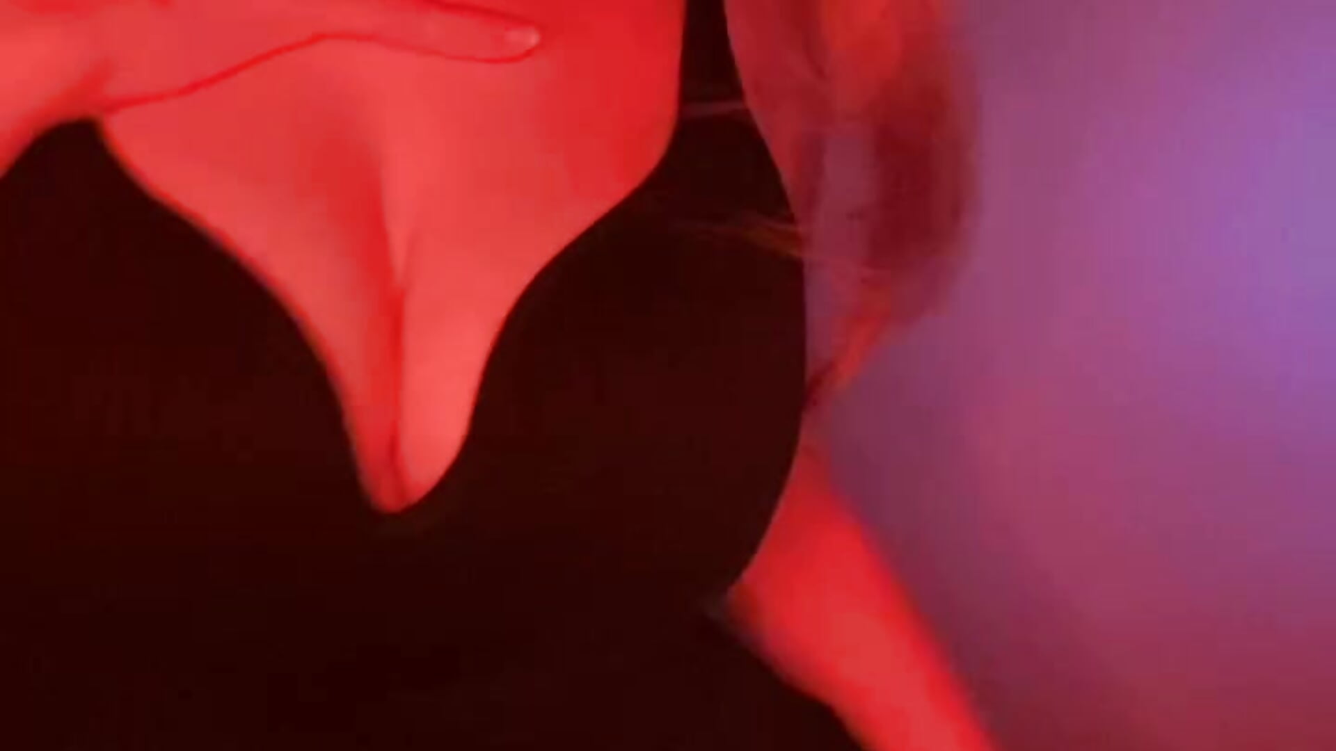 🍒 - video by LisaFrazier cam model