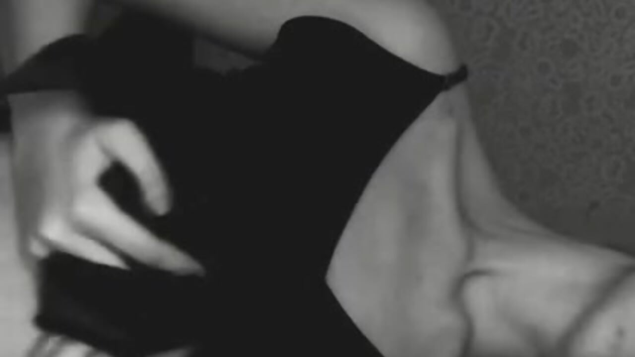 A Quick Flash - video by LisaFrazier cam model