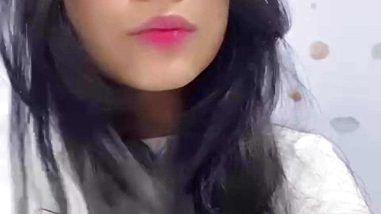 💋 - video by MiniLove_01 cam model