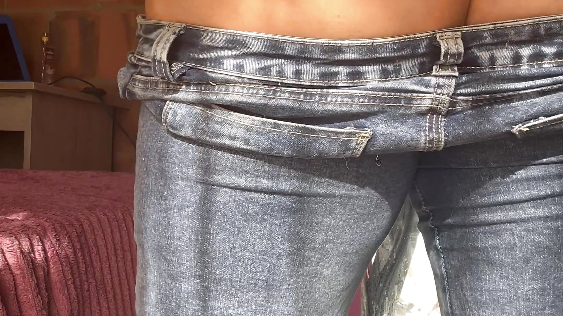 Hot and horny in jeans✨🍑