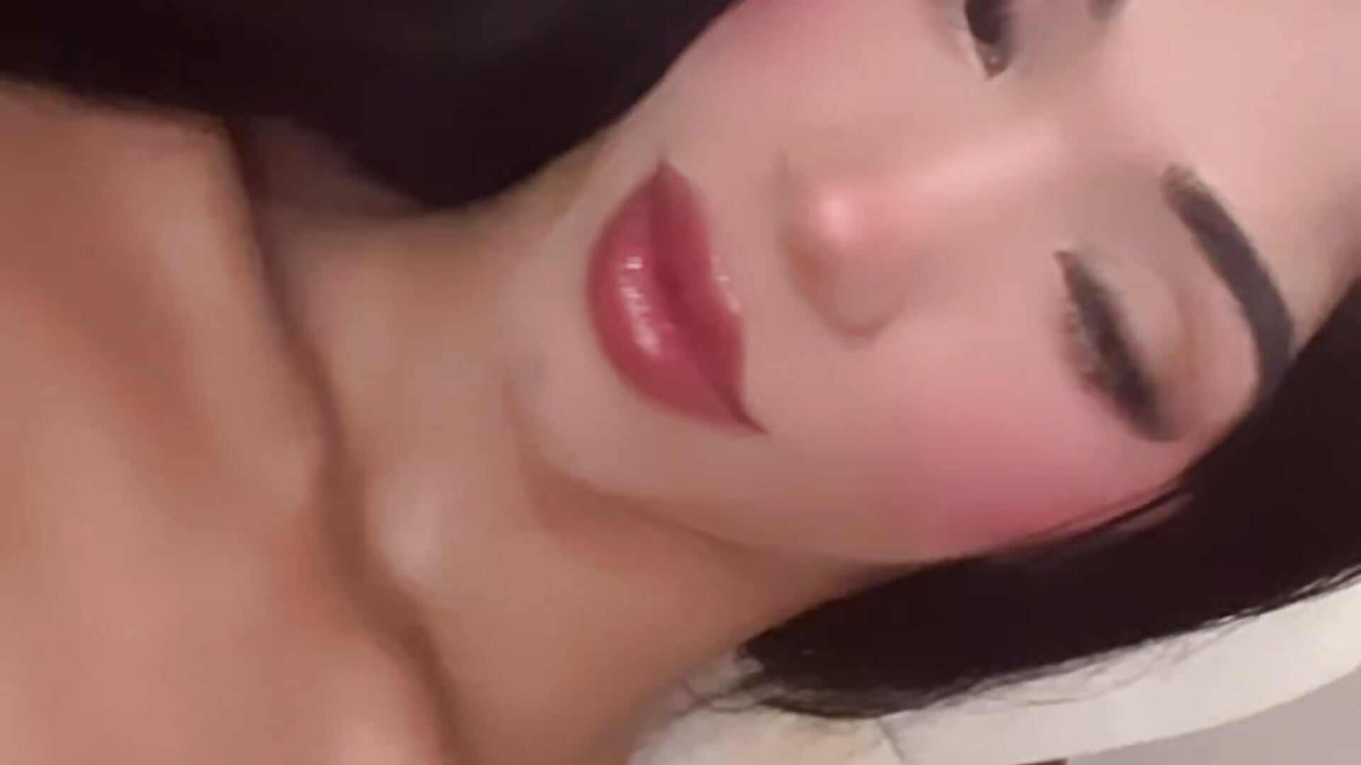 🖤🖤 - فيديو من REINA_ADAHARA موديل الكام