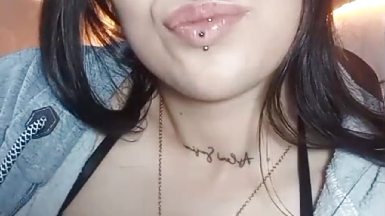 Me - video by Hollypeyton_Tp cam model