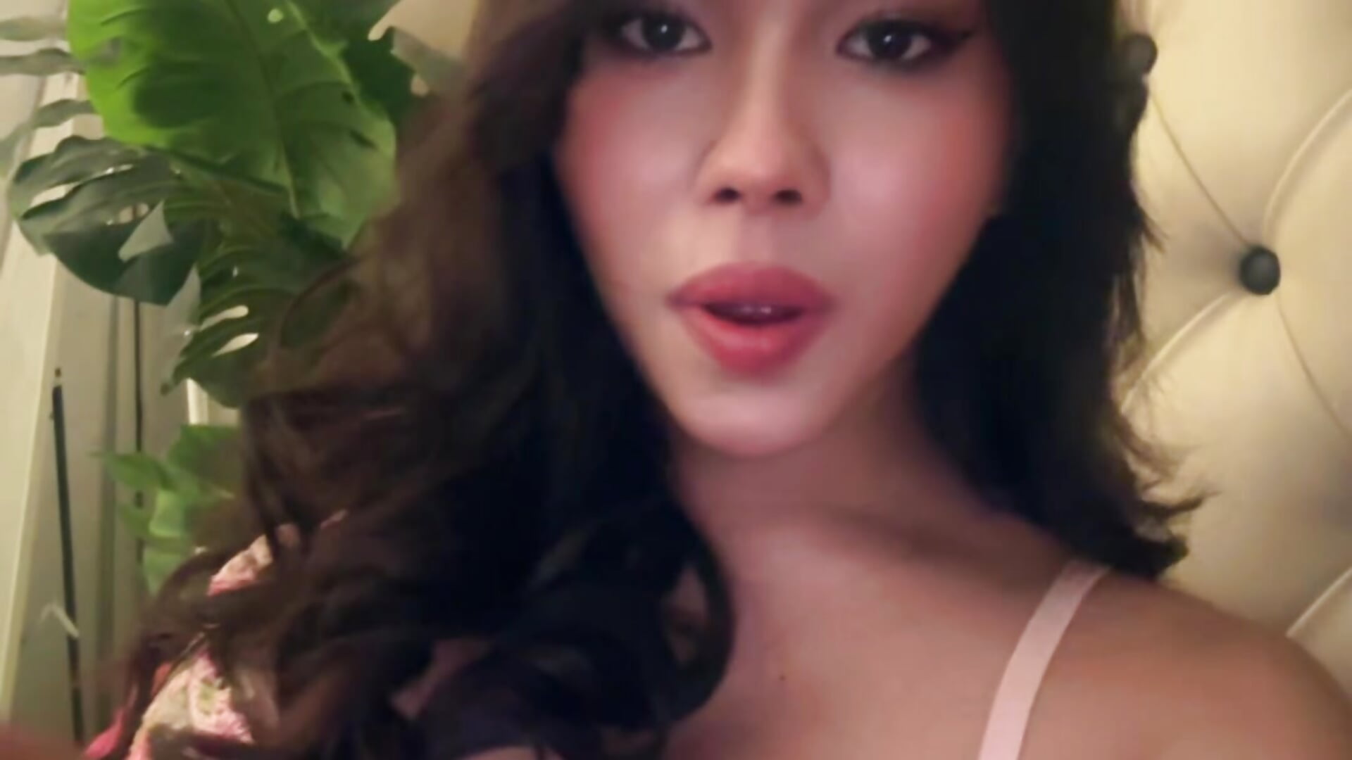 95aaeaacf53341e7ae43bc279f0ba769 - video by iamvalerixxx cam model