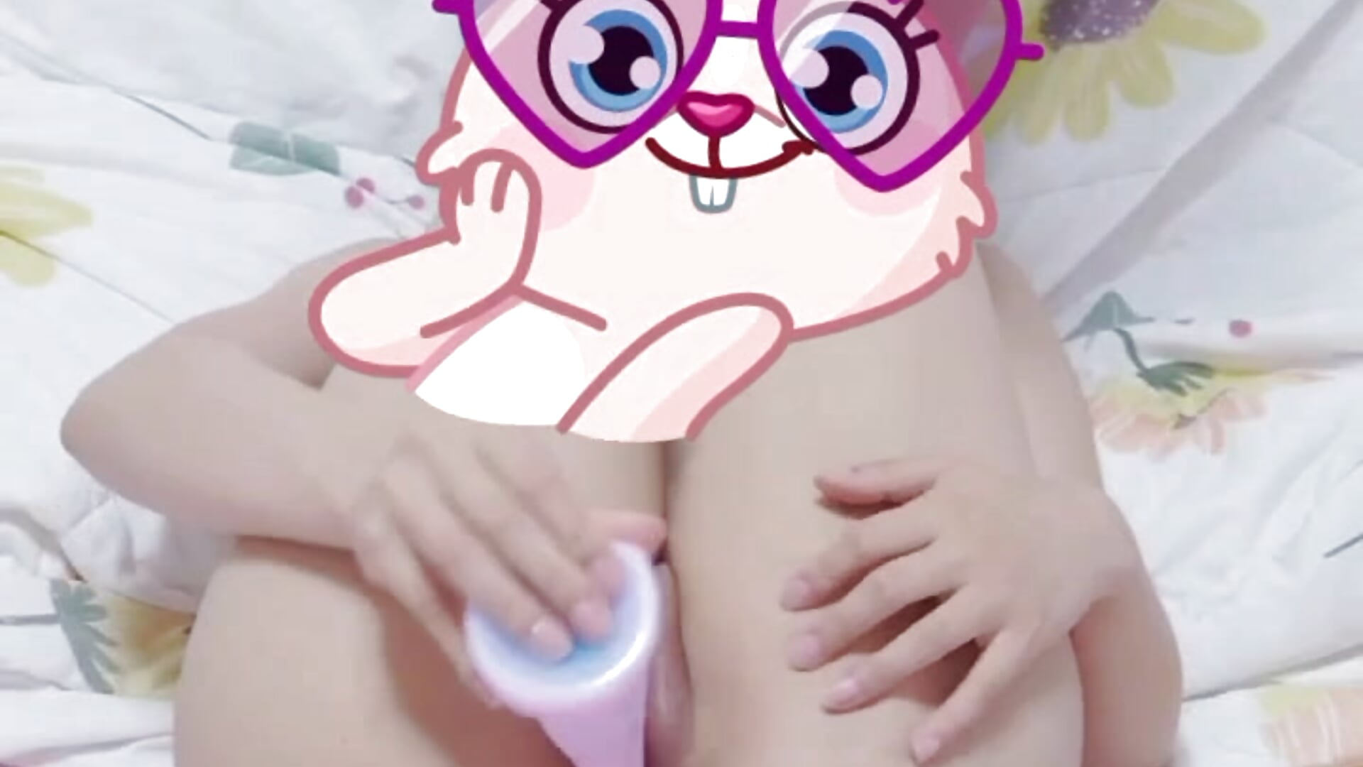 Play toy - video by _Thaotam_ cam model