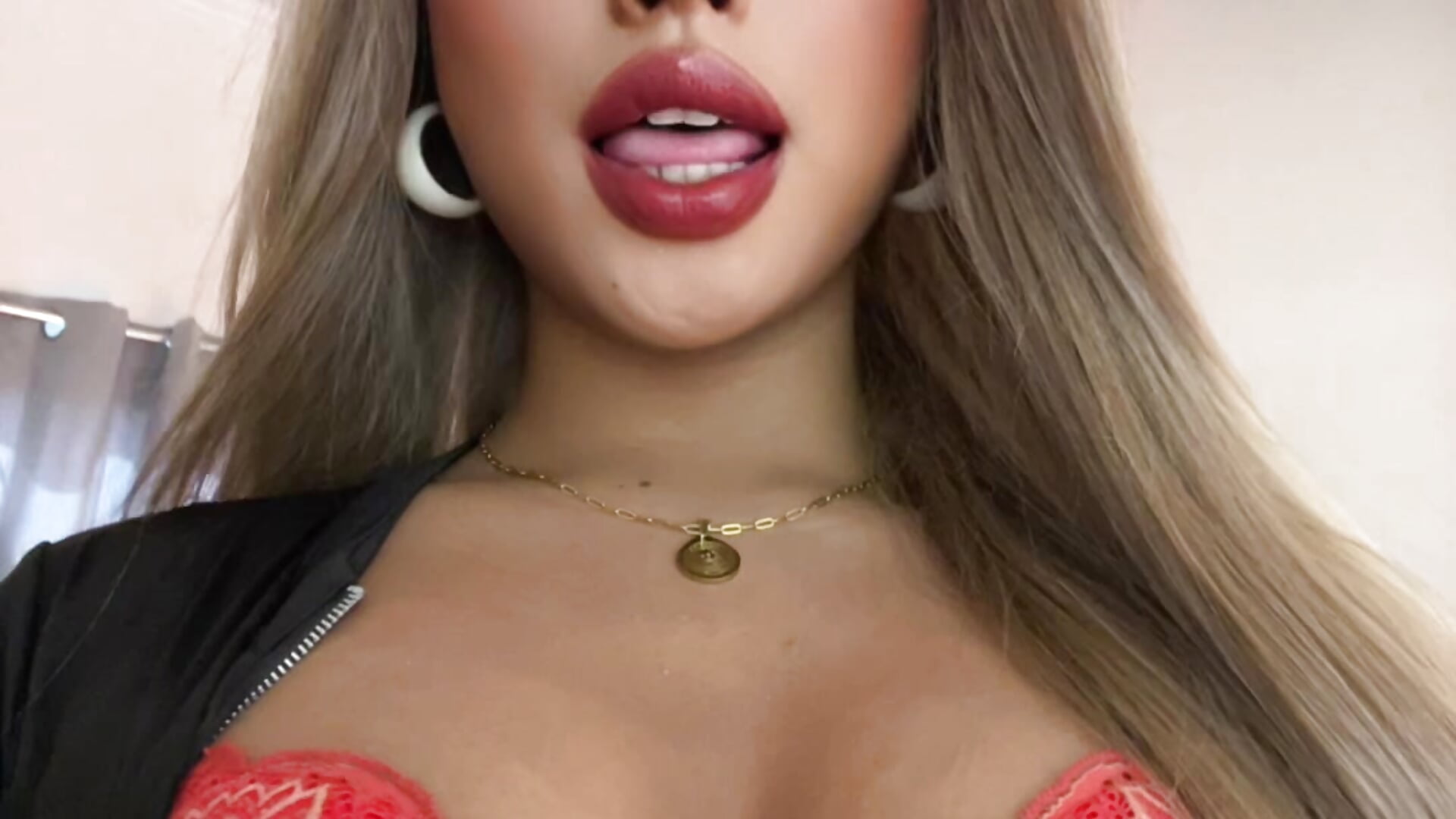 Hiya - MissGreta_Hunterx 캠 모델의 동영상