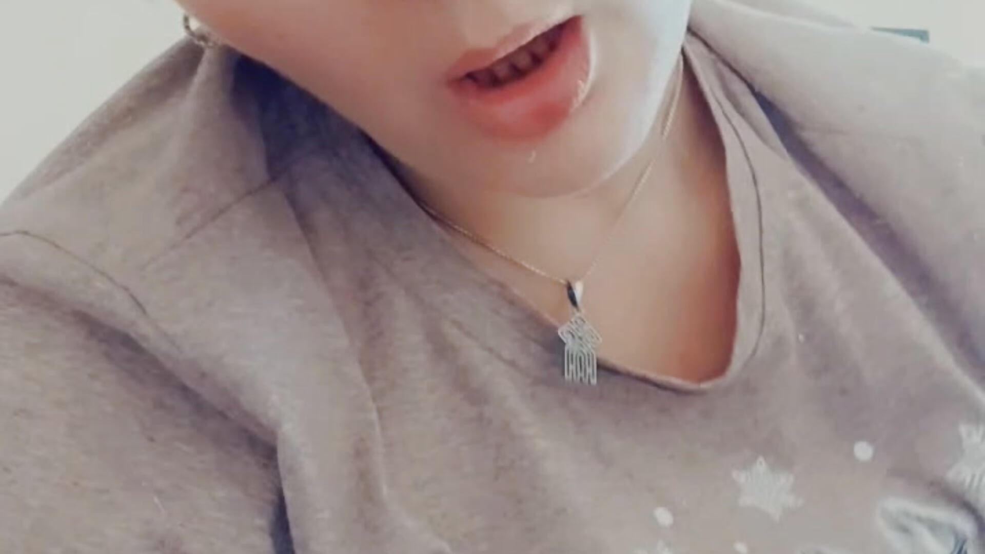 my - βίντεο μοντέλου Sanata_James