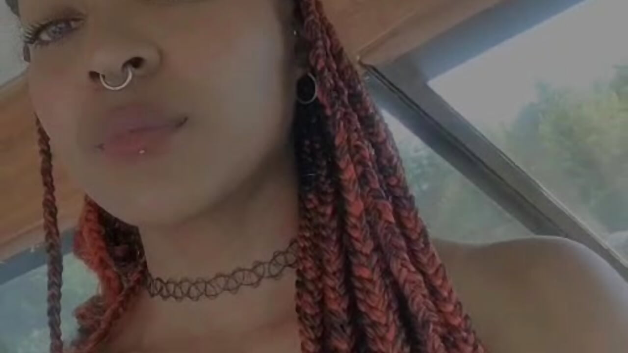 Ela 💖 - فيديو من Paradisse_ موديل الكام