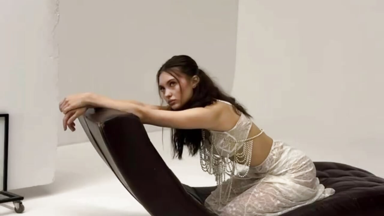 Just little me more - video by FunnyyMonkeyy cam model