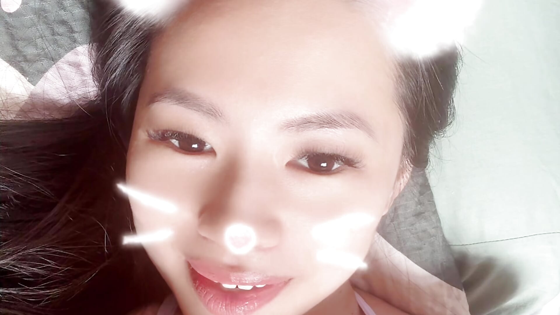 Hello Sunshine 😜🐰🌞 - video by KaraMeii cam model