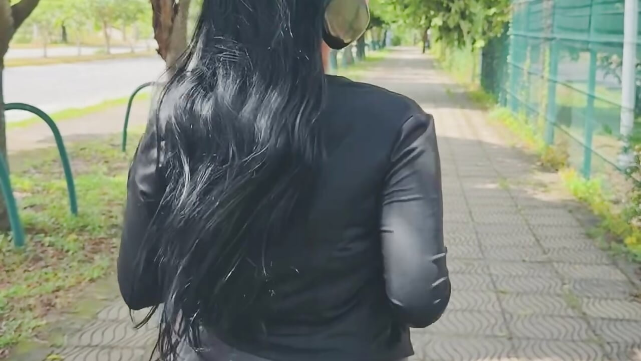 beautifull day🤗 - vídeo de la modelo de cam GabiHills