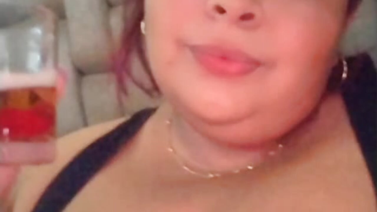 meee - video by andrealopez1607_ cam model