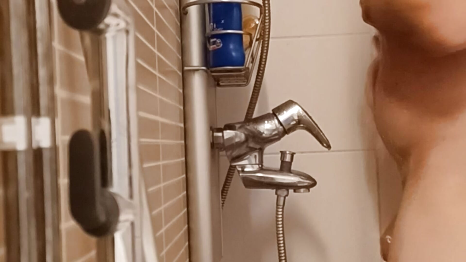 20250808_190052 - video av sherale2s cam-modell