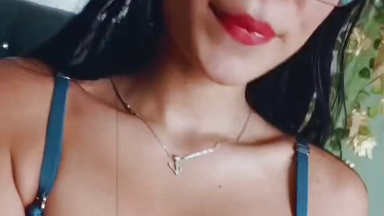 Brenda - 視頻由 BrendaRojas_ 主播提供