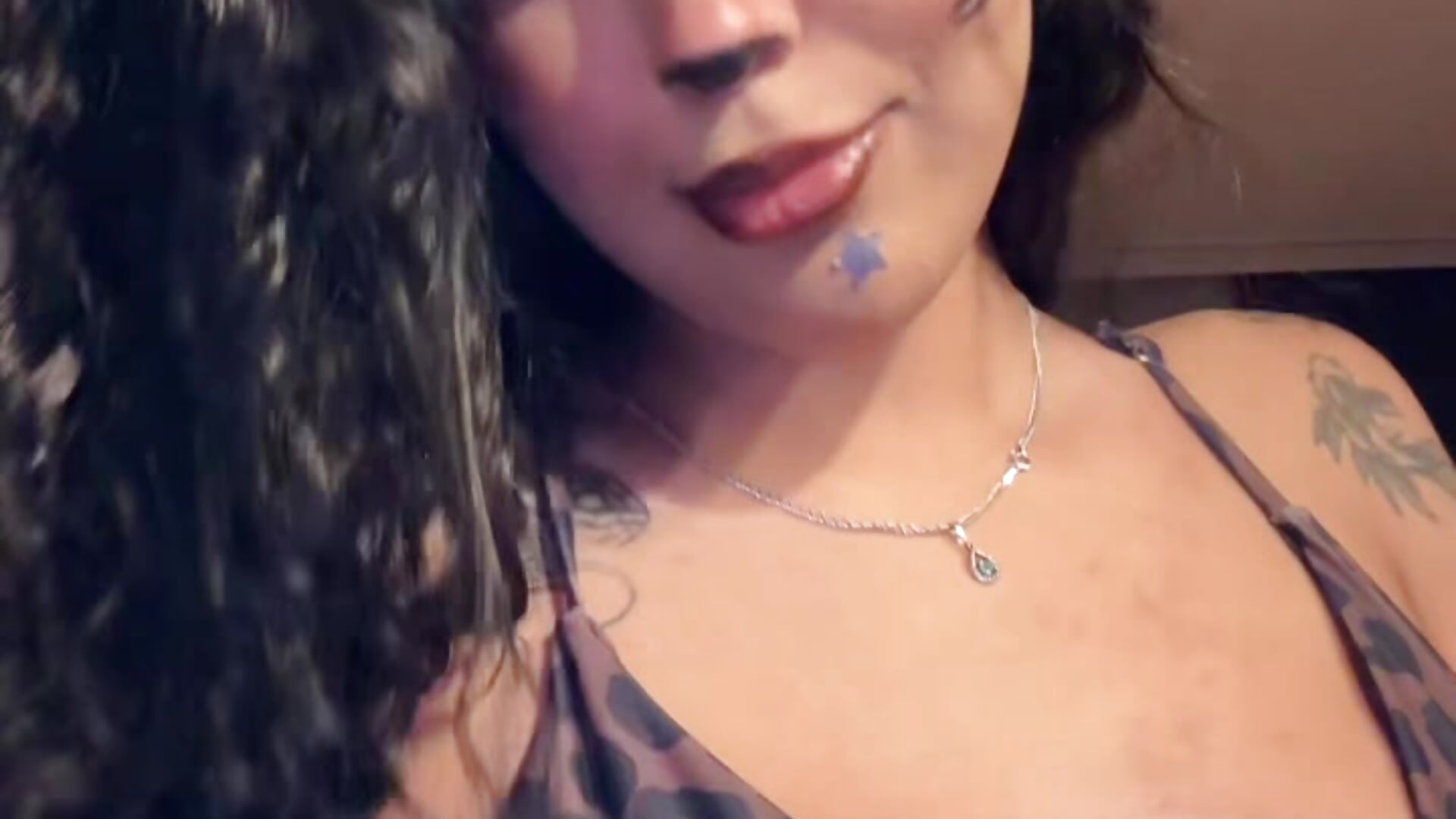 Meow❤️‍🔥 - Vídeo de CaroBeach, modelo de vídeos