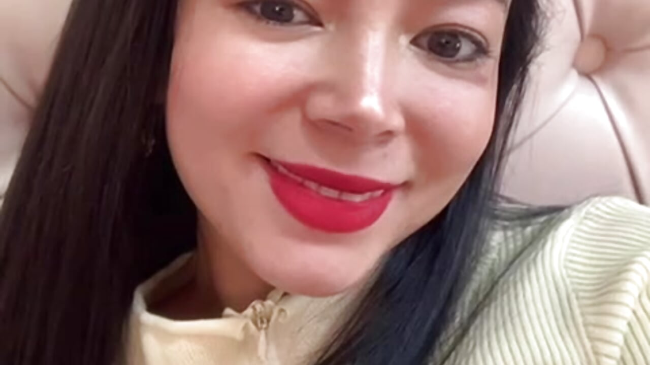 🌟 - video by hillary_chen cam model