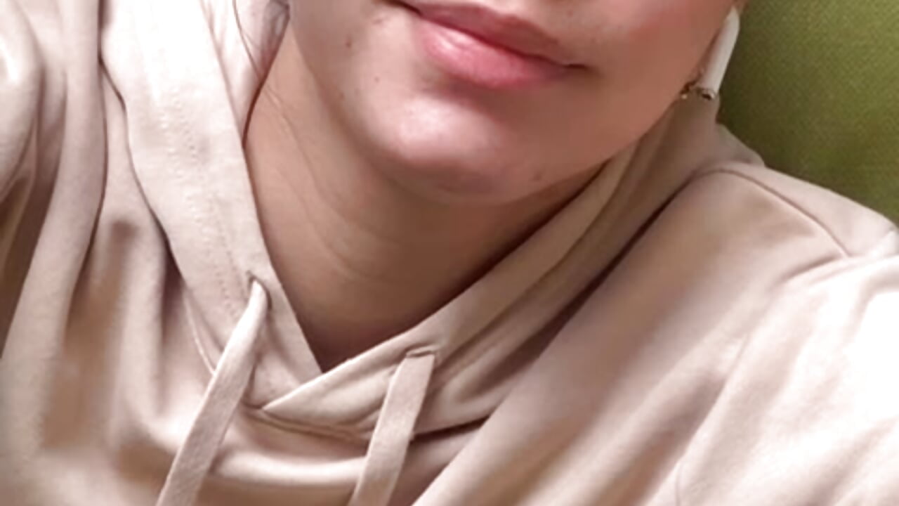 🥰 - video by hillary_chen cam model