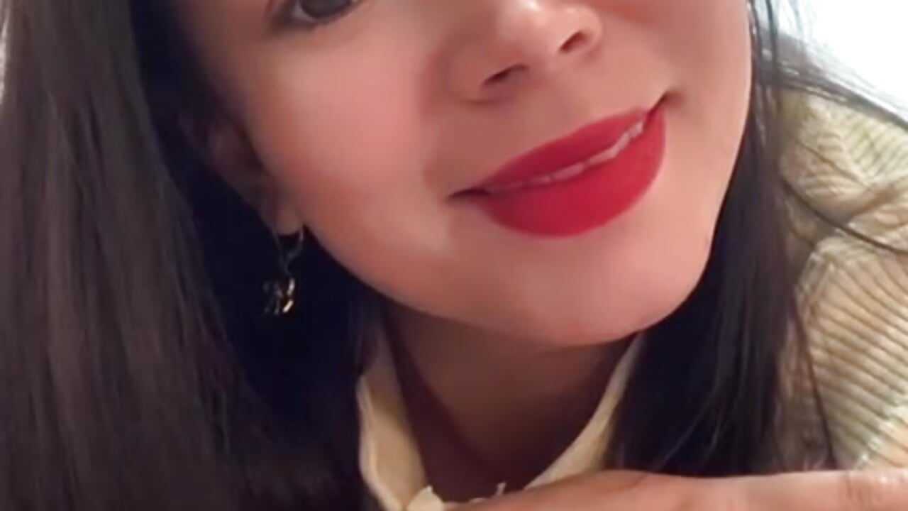 😍 - video by hillary_chen cam model