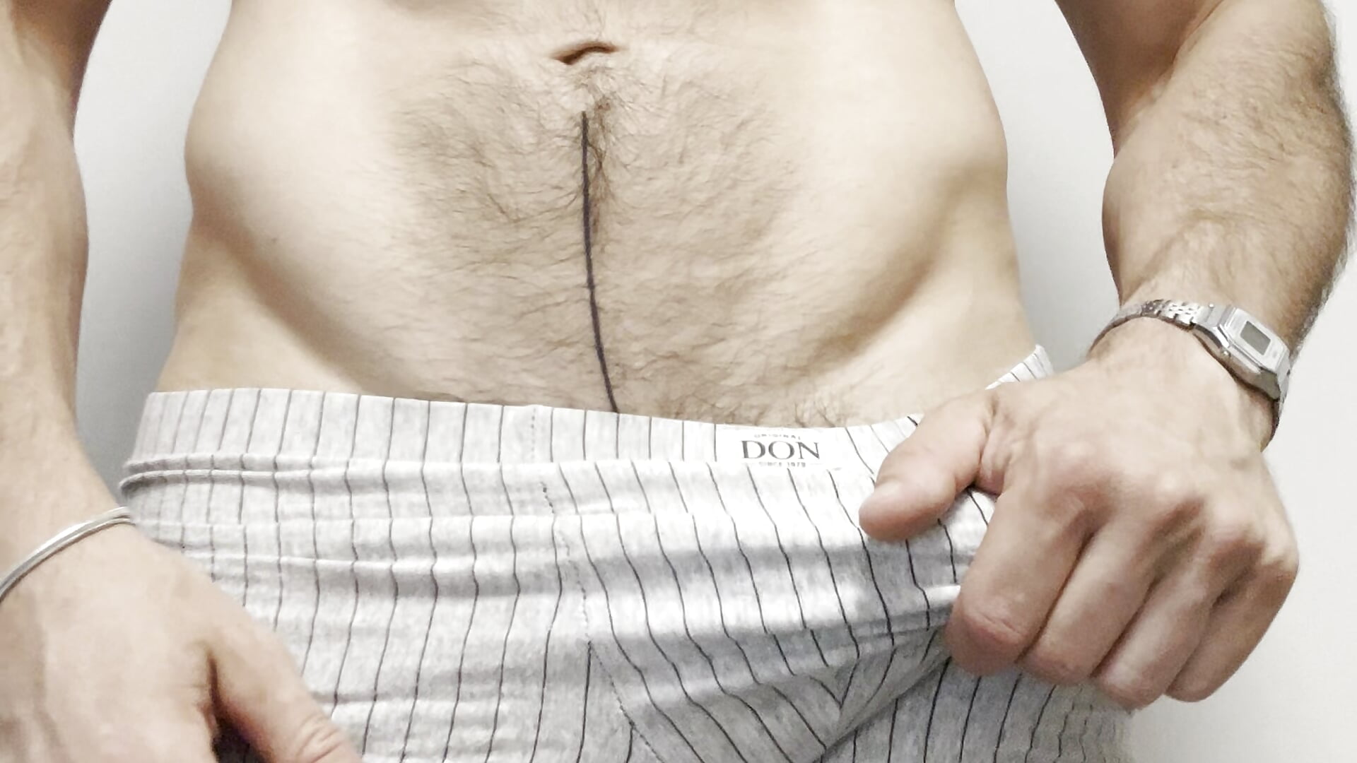 Horny at work - FULL VIDEO - video by AlexFrenchXXL cam model