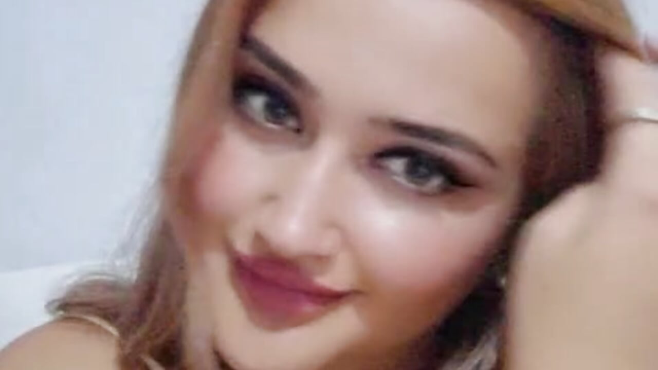 First Videooo - βίντεο μοντέλου annacutieey