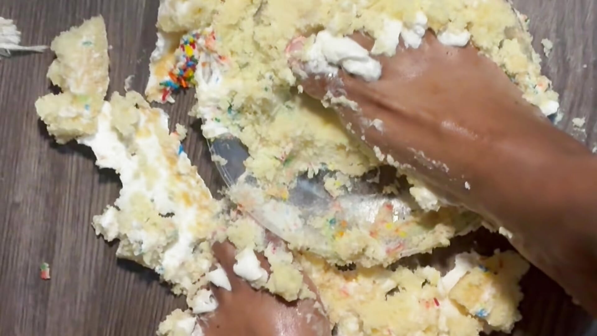 🎂👑 1K Celebration Cake Smash — Rewarding My Good Boys 🦶💋 - video oleh model kamera princesslivv