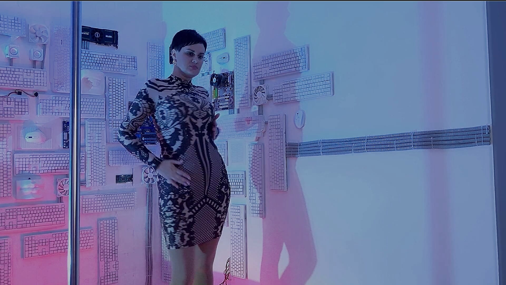 20251113023125 - video by LauraDavidsons cam model