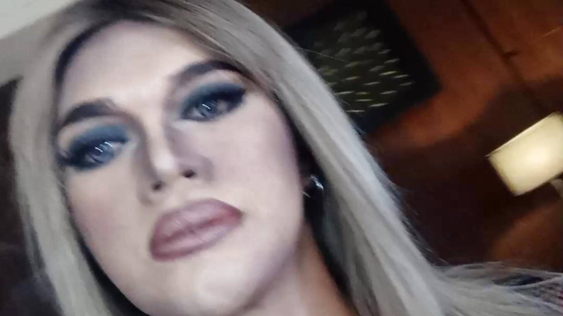 920 - video by ElegantKellyTS cam model