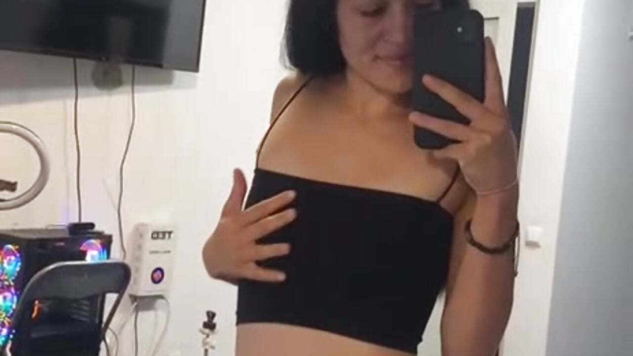 morning mood - video oleh model kamera baby_nyco