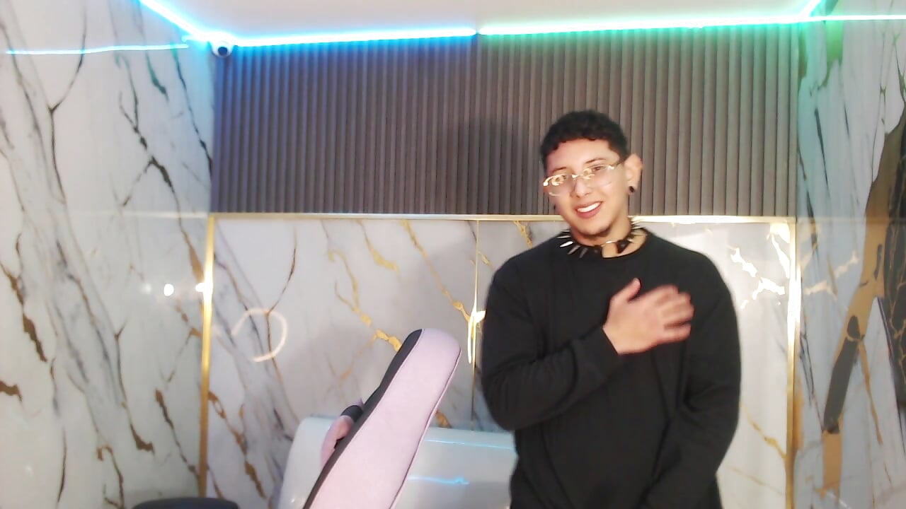 2025-08-12 18-57-00 - Trim– Samaeltopboy kameramodell videója