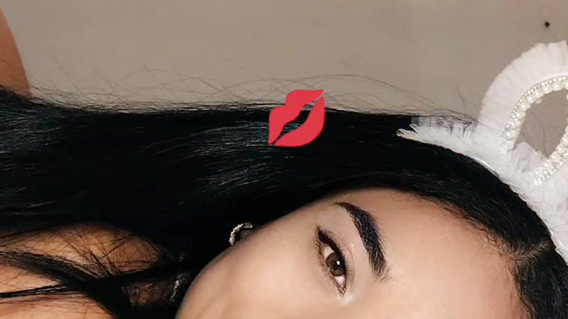 VID_20251029_011632_675 - video của người mẫu cam AmberGold-