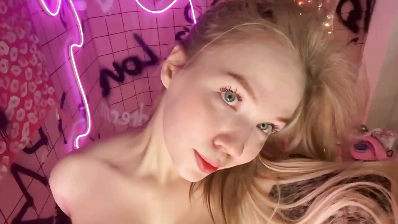 well let's get to know each other<3 - vídeo de AlishaSe7enthAngel modelo de câmara