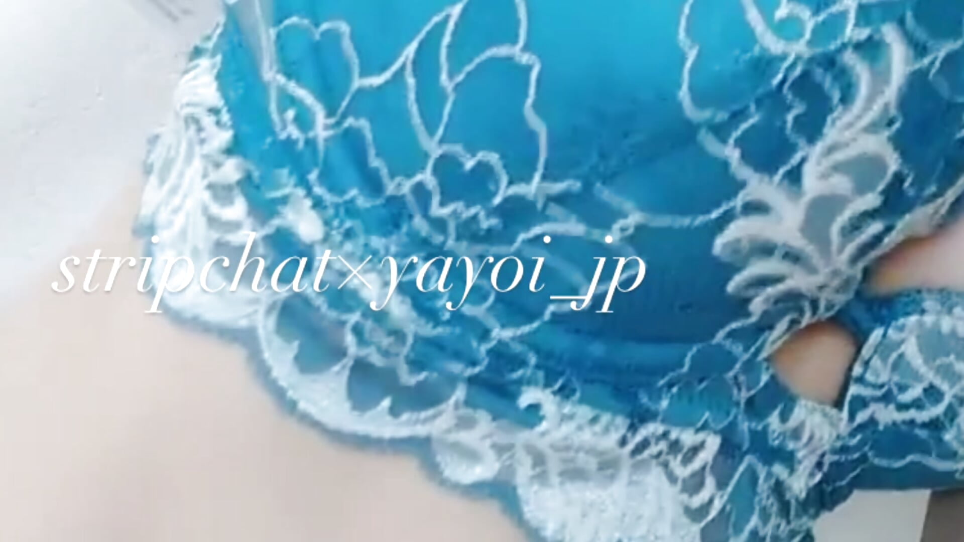 初⭐️セクシーな姿で🩷
