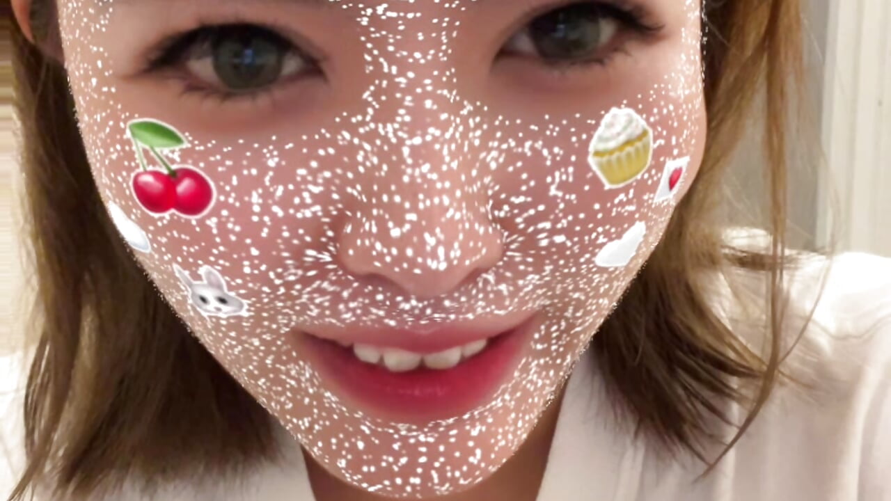 SNOW_20251123224743－カメラキャストのMiyuuu_の動画